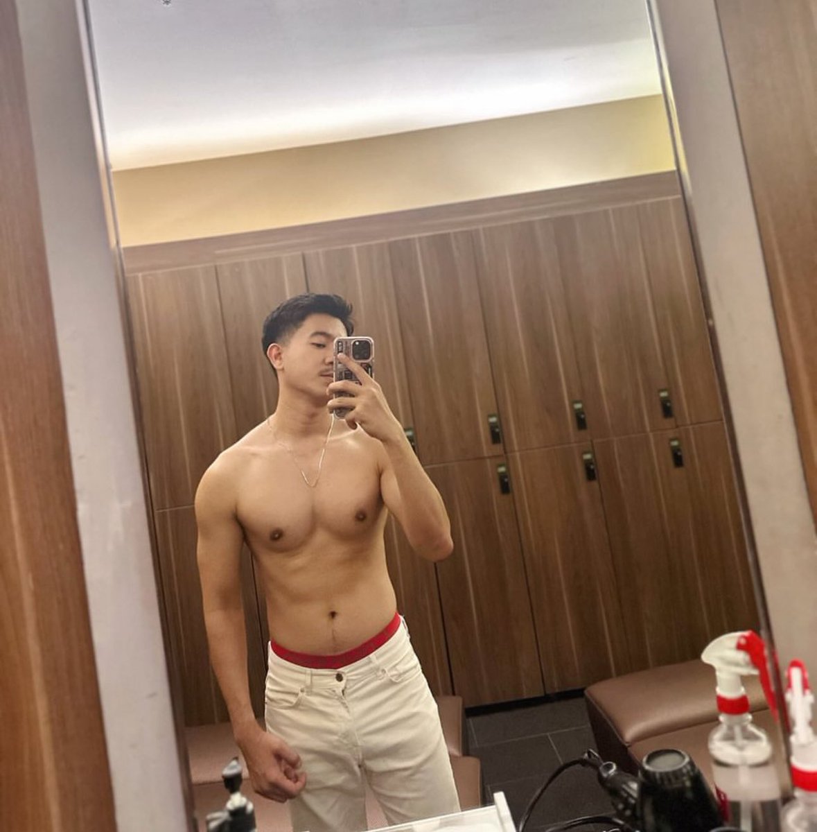 typigc's tweet photo. PIJAT PRIA GARUT📍
INCALL OUTCALL📍

📩 WA DI BIO
#pijatpriagarut #pijatgarut #massagegarut #gaygarut #availgarut https://t.co/KsyN68ob5V