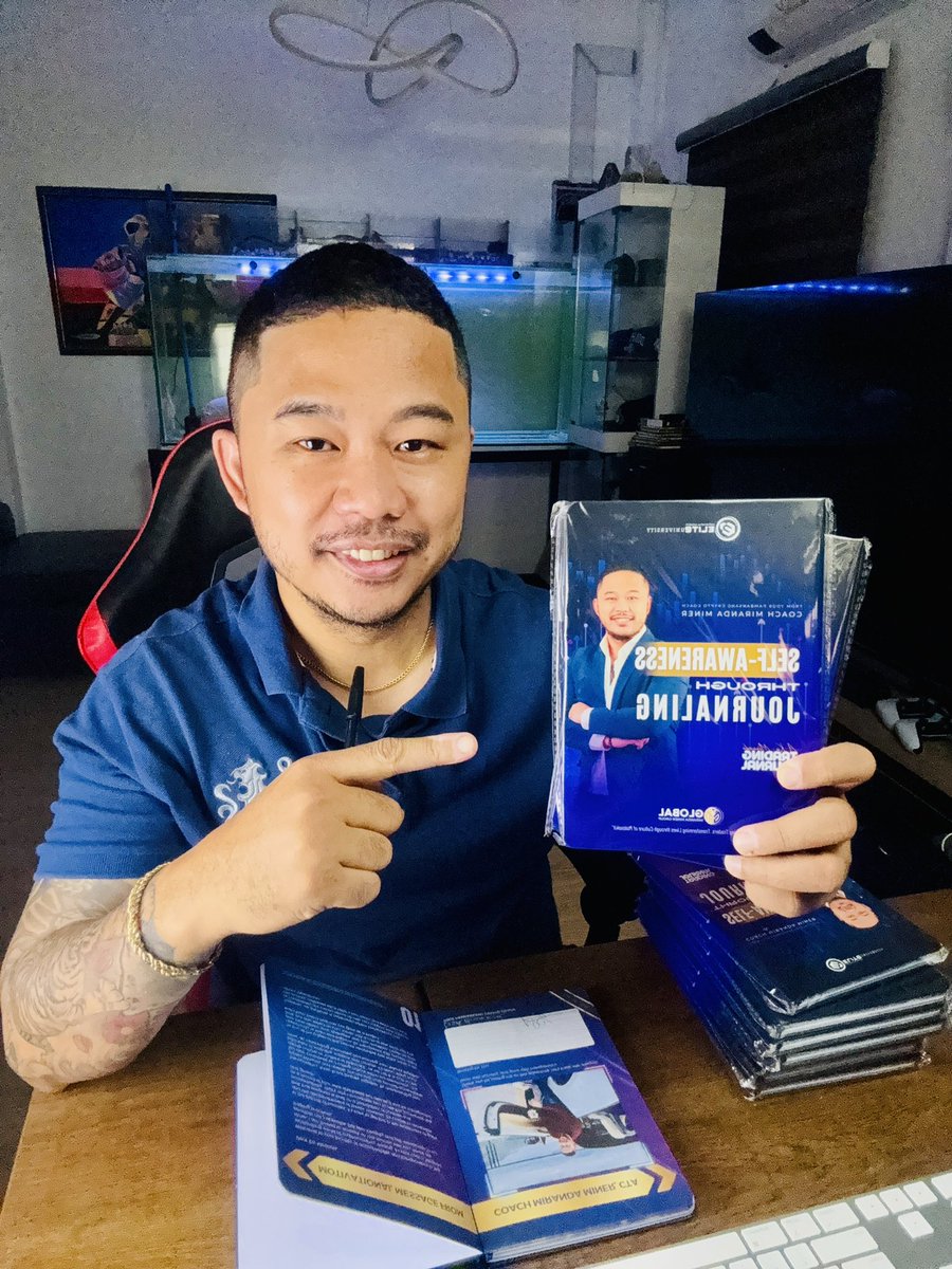 CoachMiranda's tweet photo. Hundreds of traders have already ordered!!!

Working on solving traders problems 1 journal at a time. 

Order here: https://t.co/oLFnQnZVfq

1. Has our trading basics written
2. Has journal entries to write down your trading reflection.

#coachmirandaminer #journaling https://t.co/e5kUqWNBWP