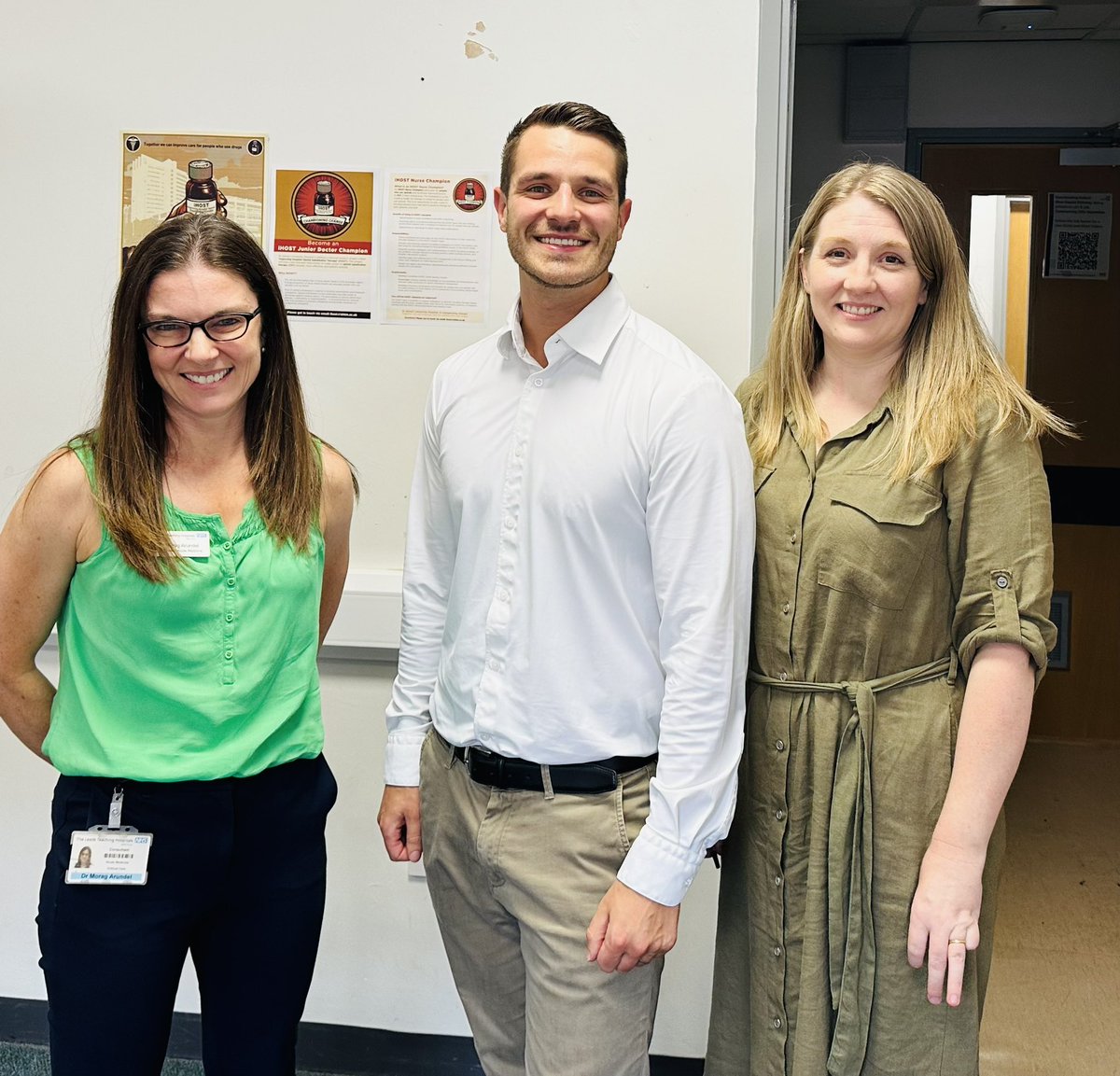 Morag Arundel (@arundelmorag) on Twitter photo Delighted to have appointed our first Senior Clinical Fellow in SDEC. Well done Josh Kirby 👏 Full of enthusiasm for all things SDEC and brimming with ideas for service development and quality improvement.We’re very lucky to have you! <a href="/acutemedLTHT/">acute med LTHT</a> <a href="/LeedsHospitals/">Leeds Teaching Hospitals</a> <a href="/acutemedicine/">SAM Online</a> Delighted to have appointed our first Senior Clinical Fellow in SDEC. Well done Josh Kirby 👏 Full of enthusiasm for all things SDEC and brimming with ideas for service development and quality improvement.We’re very lucky to have you! <a href="/acutemedLTHT/">acute med LTHT</a> <a href="/LeedsHospitals/">Leeds Teaching Hospitals</a> <a href="/acutemedicine/">SAM Online</a>
