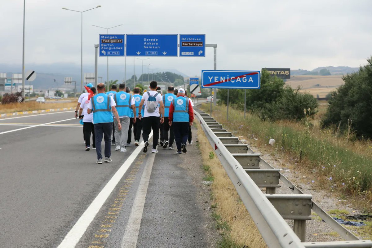 Kaldığımız yerden; emin adımlarla yola revan olduk.

#Eylemdeyiz
#YhsSözüTutulsun 
#YHSKaldırılsın
#YHS