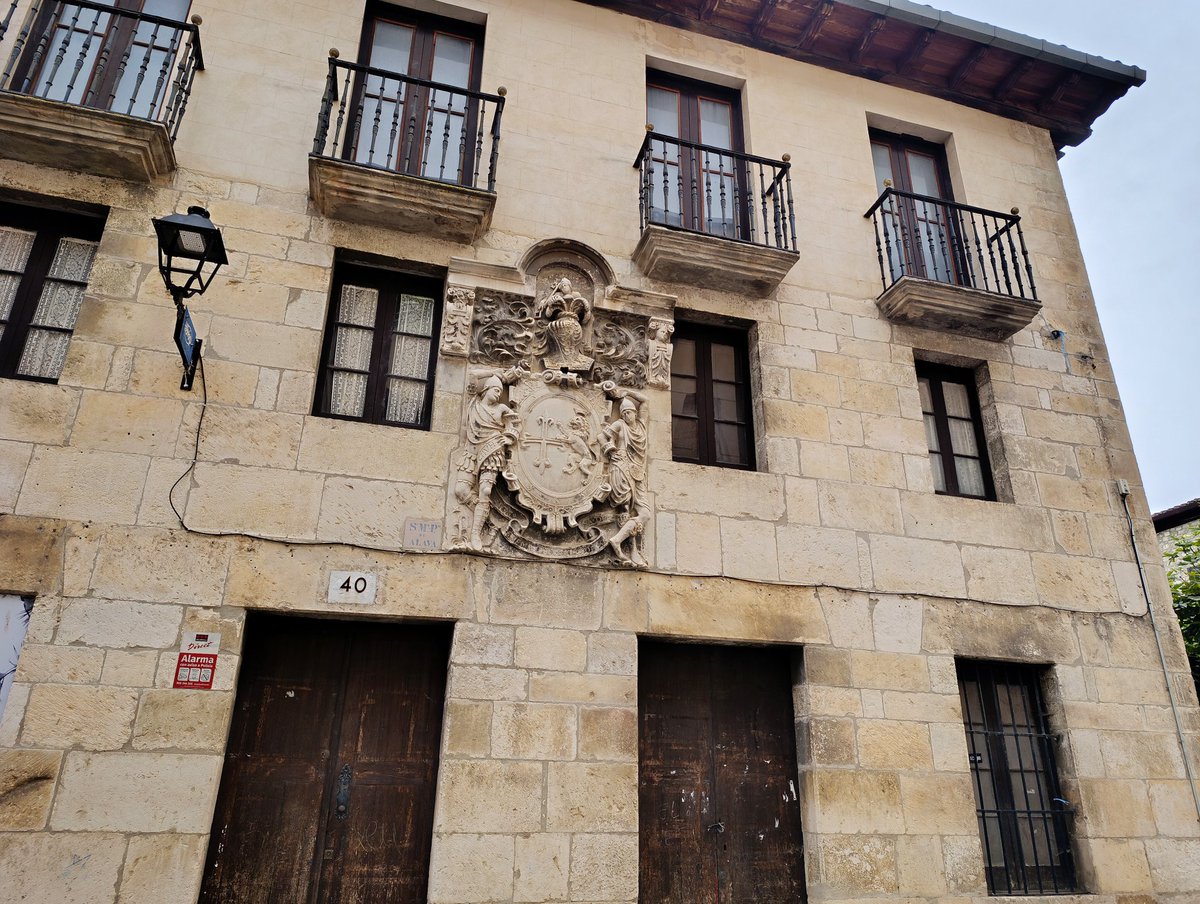 #Agurain, #Araba. 🏡