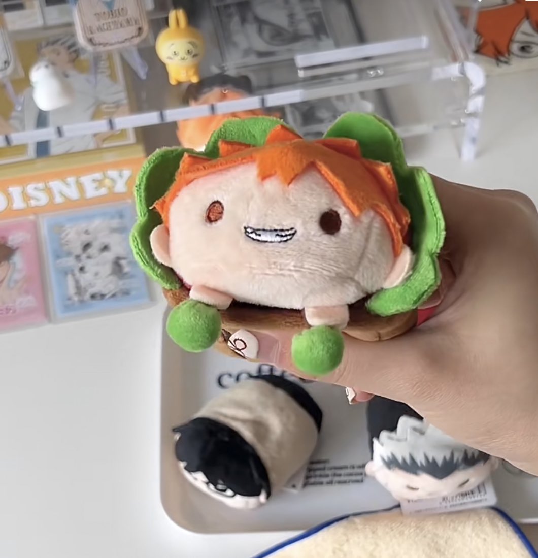 bluminty06's tweet image. ♡ Interest check &amp;amp; Poll ♡
(rt are much appreciated)

Treekawa sleeve by 麻嘻嘻
for noru and mochi ~185 THB

✧ ปลอกโอยต้น ใส่ได้ทั้งโนรุและโมจิ ราคาประมาณ 185 บาท ไม่รวมส่งในไทย 

สนใจกรอกฟอร์มไว้ได้เลยนะคะ
📋 forms.gle/tBiRoGcPYBX969…

#Haikyuu #ตลาดนัดไฮคิว