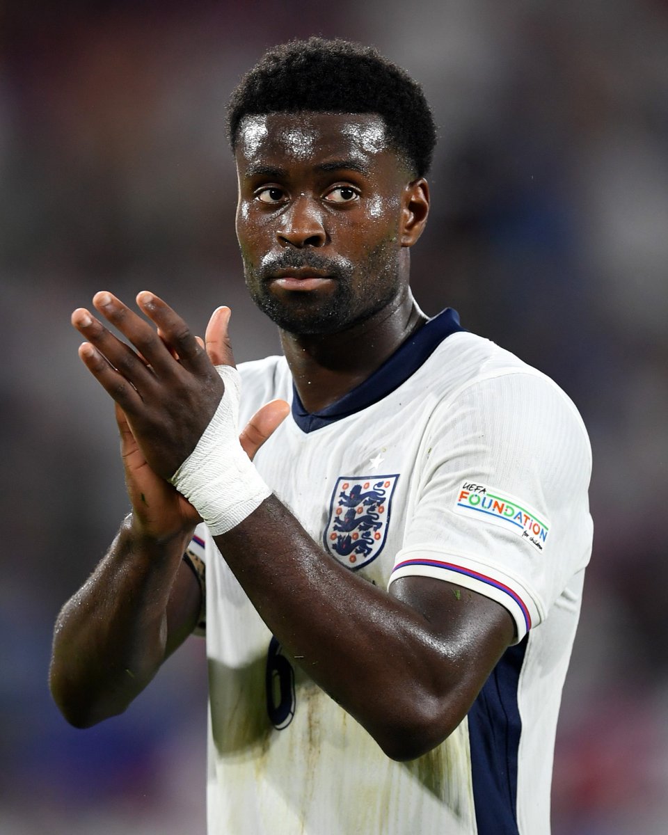 England tweet media