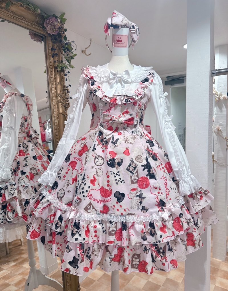 新品タグ付きWonder Card フレアジャンパースカート&カチューシャ Wonder Card フレアジャンパースカート&カチューシャ