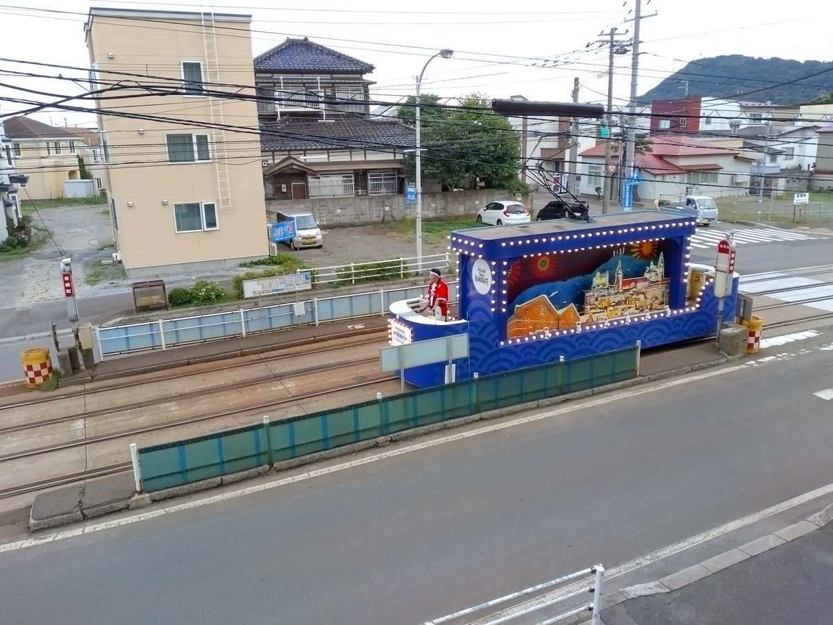 vreG64k6Xjz6sTW's tweet photo. 函館港まつり始まりますね。来週木曜日から！ https://t.co/LXIX8c2lJW