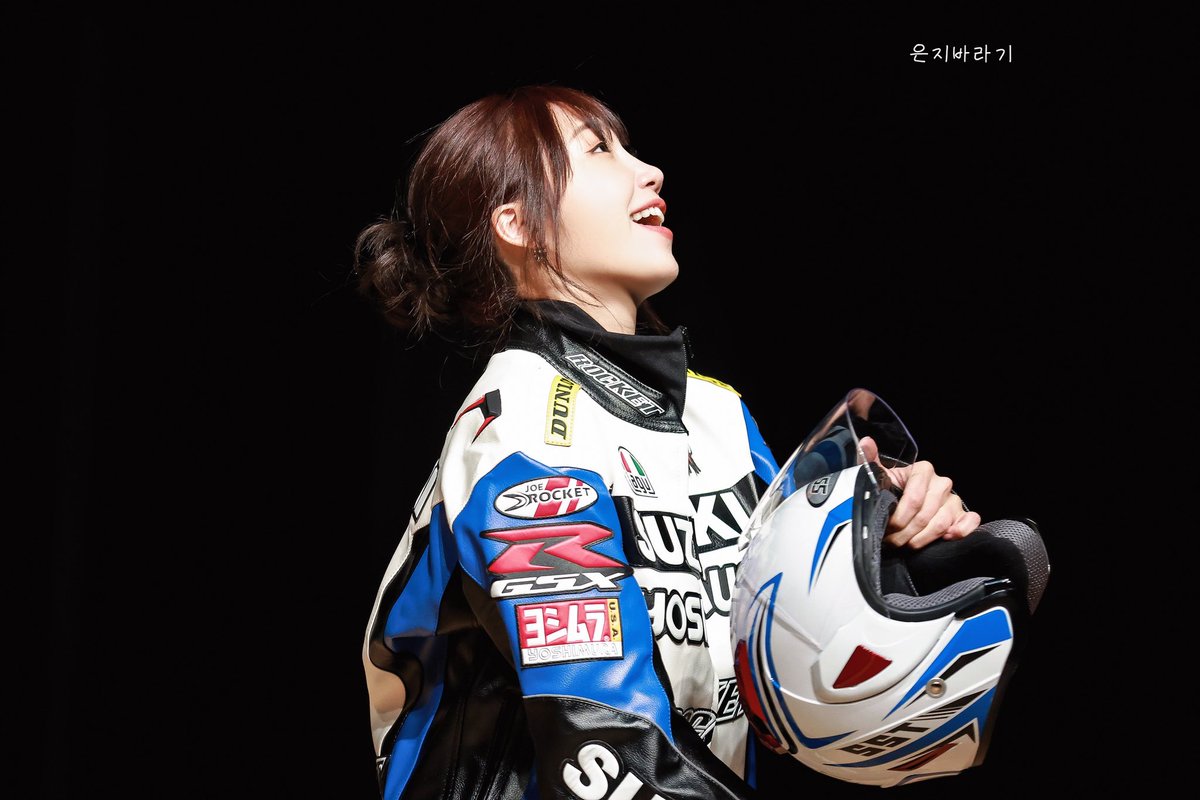 240128 Fromm 시즌그리팅 팬사인회 

👍🏻💙

<a href="/Apinkjej/">정은지</a> 

#정은지 #은지 #jeongeunji #eunji #鄭恩地 #恩地 #apink #에이핑크