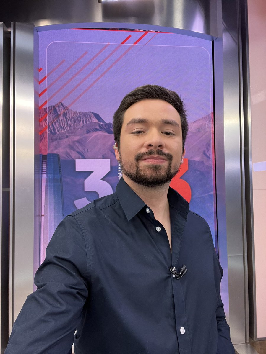 Simón Valdebenito Barraza tweet media