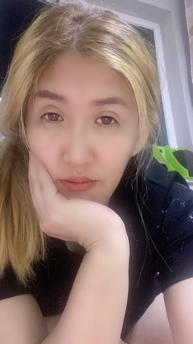 Халуун ус тасарцан халтайгаал байж байгаа 21дүгээр зууны хороололын иргэнэ байна аа 😂😂😝 Урилгаар усанд орно 😝😝🙈😂