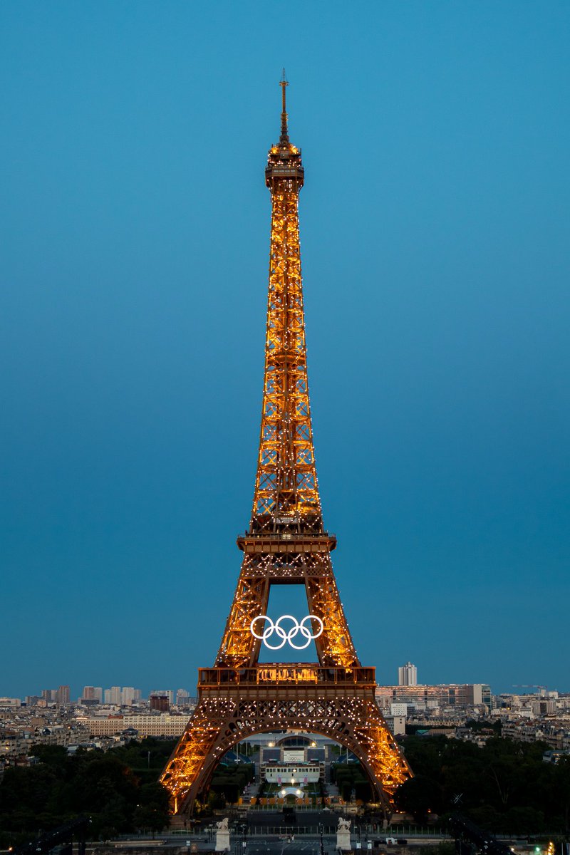 Vive la France 🇫🇷 et vive les Jeux olympiques 2024 ! #JO2024 #JOParis2024