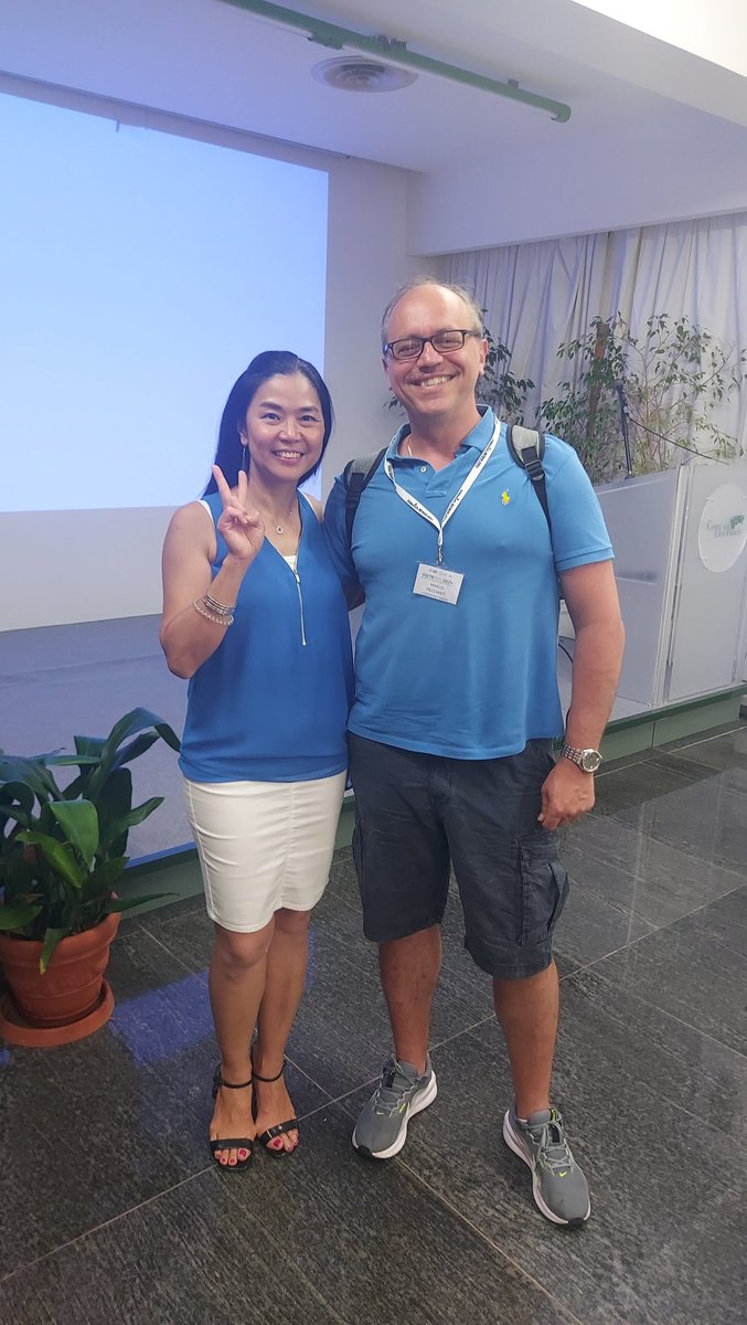 Trycage's tweet photo. #Metafun2024 continues. Rachel of @NaturePhotonics showed us the most recent trends in publishing in Photonics. And here.... @rachelpcwon and I in our summer versions https://t.co/zDGq4OOrqH