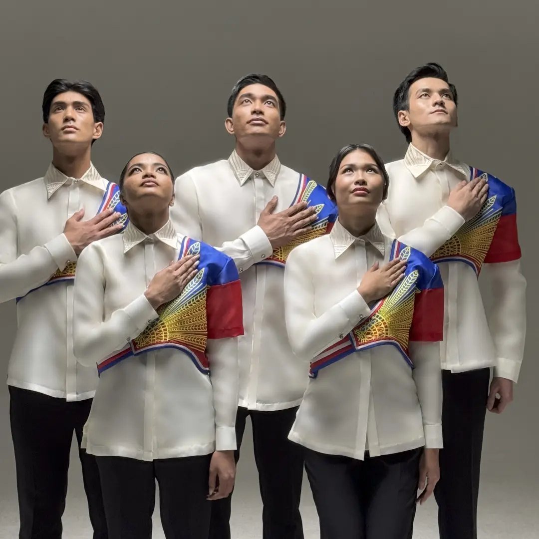 pholympicteam's tweet photo. More closer look of #TeamPhilippines outfit for the opening ceremony tonight! 🇵🇭🔥

#ParisOlympics | 📸 Francis Libiran https://t.co/ISoz0TJarC