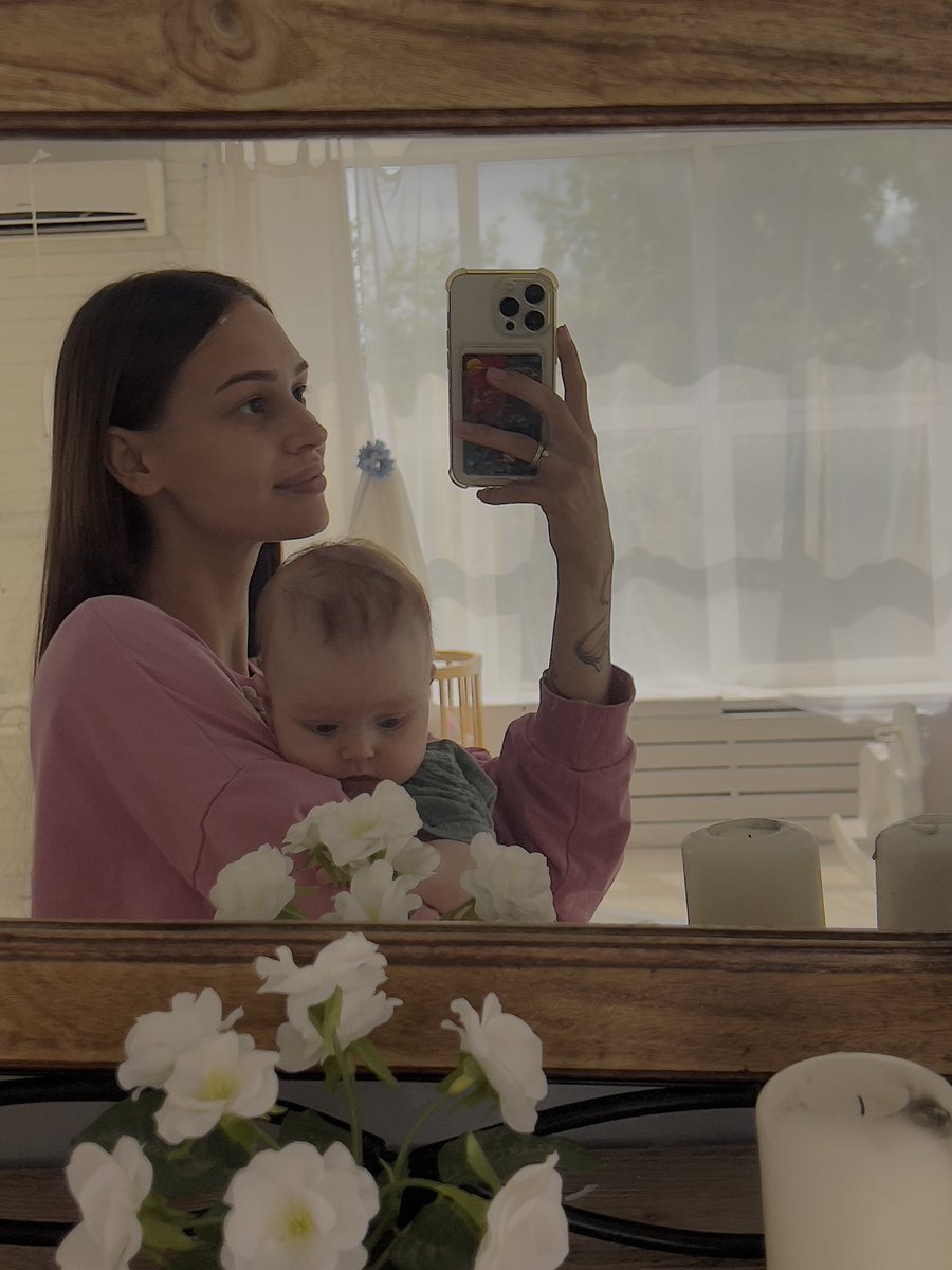 Привет, я родила вторую, ей уже 4 месяца!