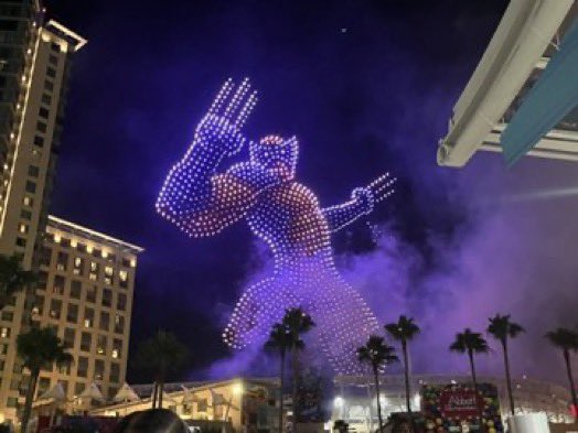 XMenUpdate's tweet photo. Deadpool and Wolverine shown tonight at San Diego Comic-Con. #SDCC https://t.co/uXAWPHNSnW