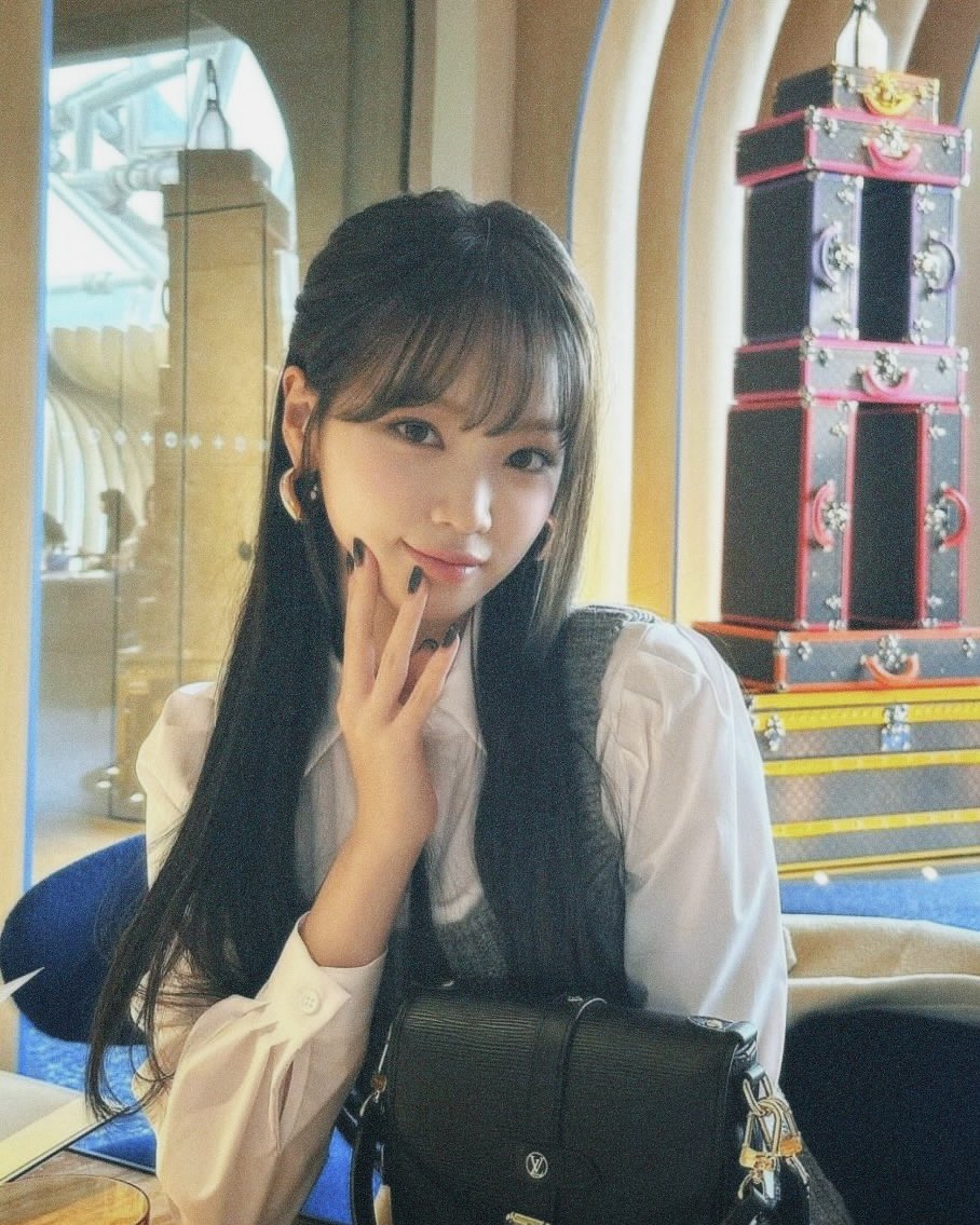 miko tweet media