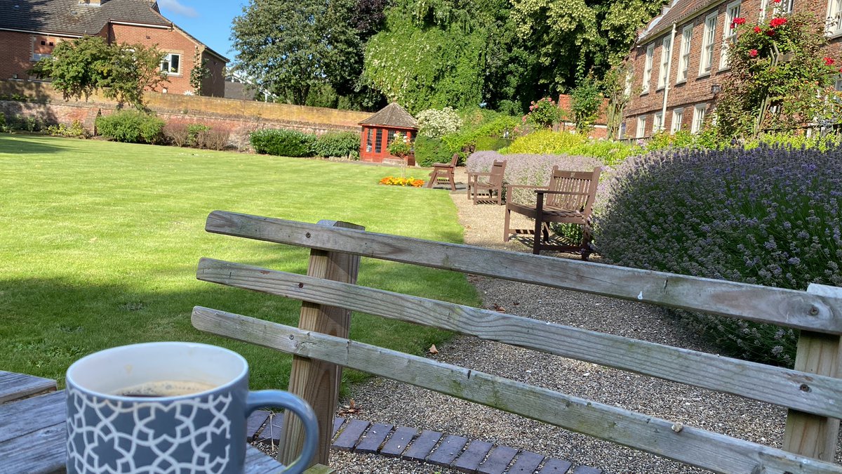 Morning coffee in a peaceful walled garden. No better way to start the day ☕️ 🐝 🌺 😊