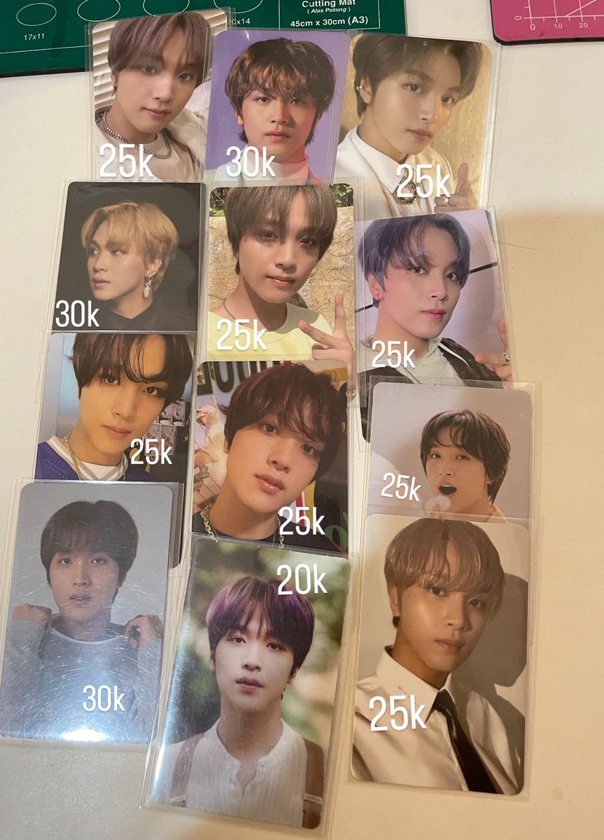 jual muraa ajaa yuk (mau ngabisin koleksi)

wts / want to sell all about pc haechan nct 

inc packing exc admin ya
dom tangerang
(jgn dijadiin patokan harga ya) 
bisa shopee vid/gabisa live