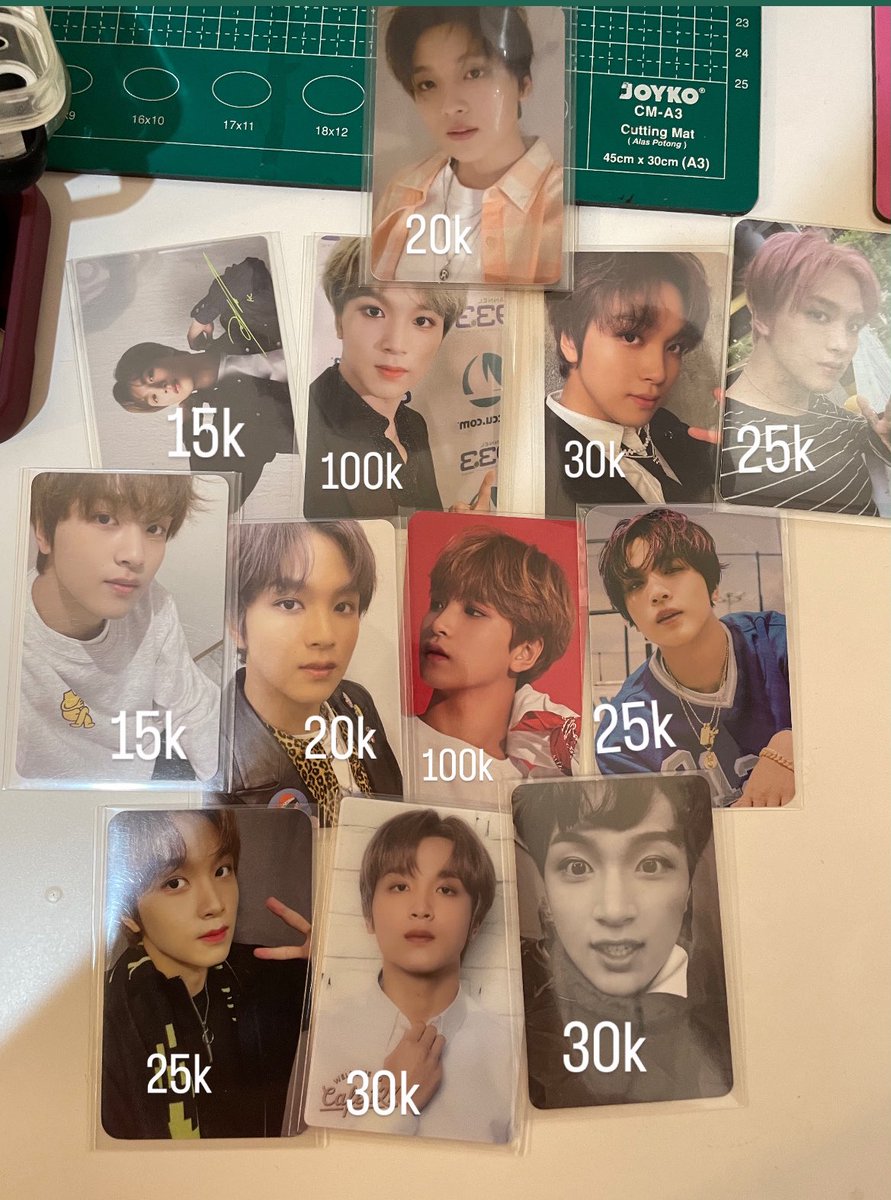 jual muraa ajaa yuk (mau ngabisin koleksi)

wts / want to sell all about pc haechan nct 

inc packing exc admin ya
dom tangerang
(jgn dijadiin patokan harga ya) 
bisa shopee vid/gabisa live