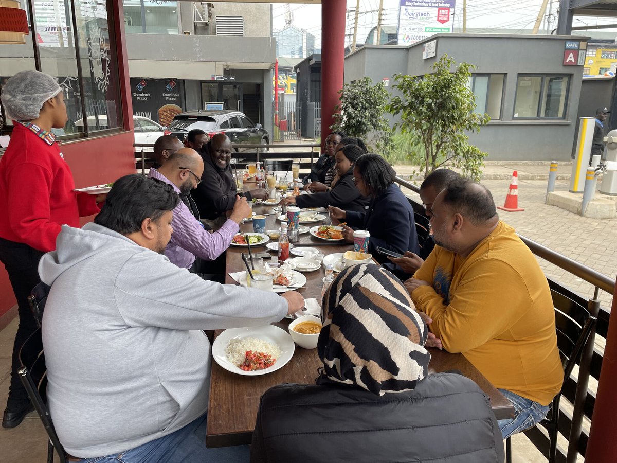 CrescentechLtd's tweet photo. Quick team lunch with our valued network and cyber security partner, @Fortinet  Great conversations and collaboration over some good food! #CrescentTech #Fortinet https://t.co/w5pKnYULGU
