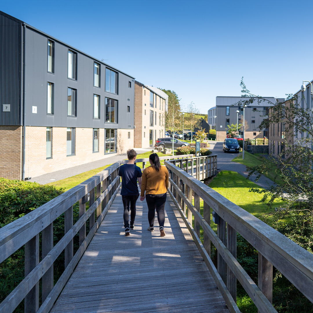 🤔 Did you know?
🏠 We guarantee accommodation in University to all Clearing applicants which includes a Sports Centre membership!

🖱️ aber.ac.uk/clearing/accom…