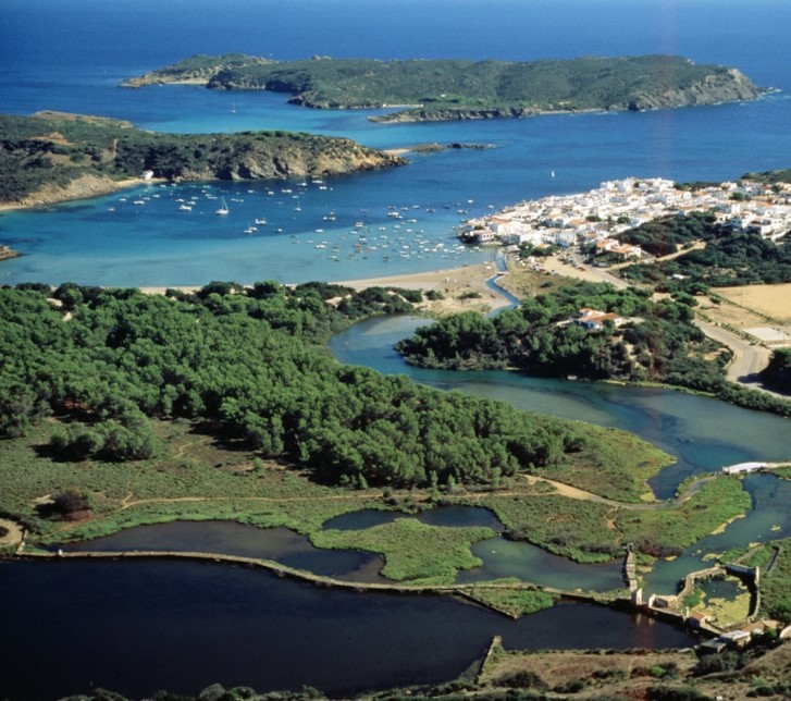 IMEMenorca's tweet image. Saps d&apos;on prové l&apos;aigua de Menorca?

Llegeix més aquí:

facebook.com/share/p/UZy7bY…