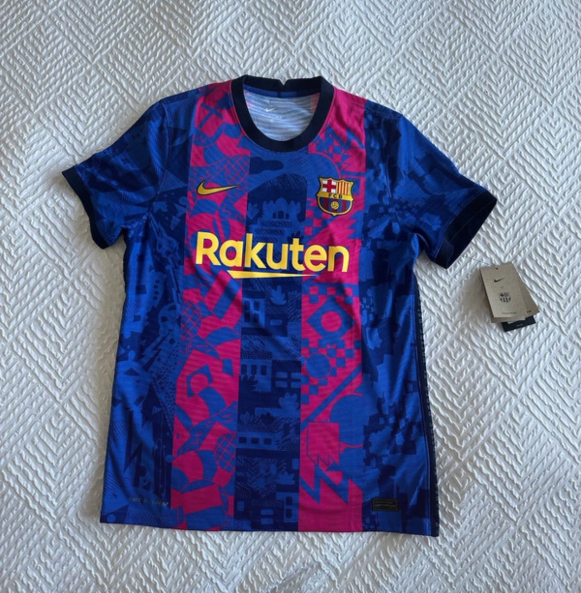 Banging Shirts💥 tweet media