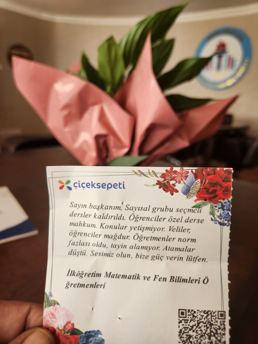 Sayısal seçmeli dersler geçen yıl kaldırıldı,
Eğitim Gücü Sen olarak hemen bakanlıkla görüştük
Yanlış olduğunu ifade ettik
Sayısal dersler nasıl seçmeliden kaldırılır
İlim,bilim dersleri artık seçilemiyor
Sayısal ders öğretmenleri ne olacak
Genel Müdüre bunları ifade ettik
