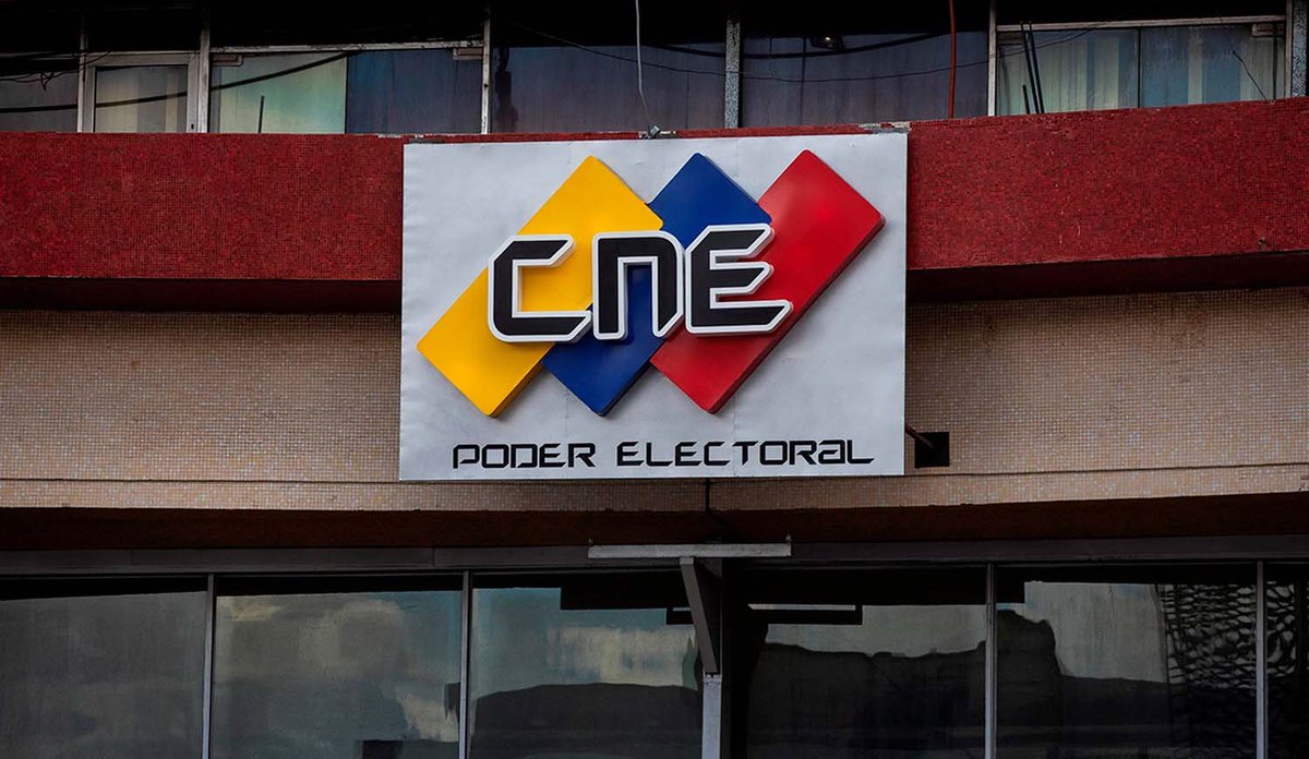 adultojovenfm's tweet photo. CNE :Nicolás Maduro 6.408.844 51.95%Edmundo González 5.326.104 43.18%Luis Martinez 152.360 1.24%Antonio Ecarri 116.421 0.94%Benjamín Rausseo 92.903 0.75%José Brito 84.231 0.68%Javier Bertucci 64.452 0.52%
Claudio Fermín 40.902 0.33%Enrique Márquez 29.611 0.24%DanielCeballos20.056 https://t.co/1Ja34TqBLc