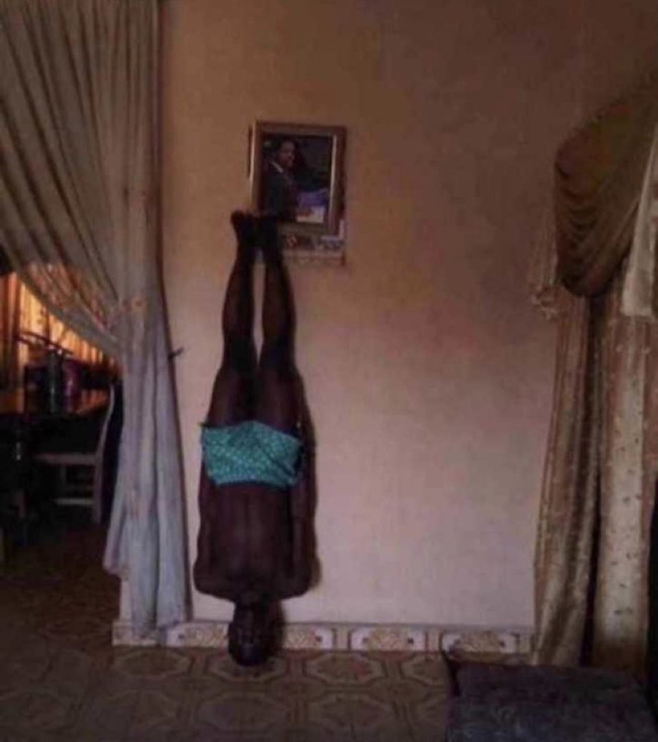 August na me first use this style beg you 🤲🏽😭