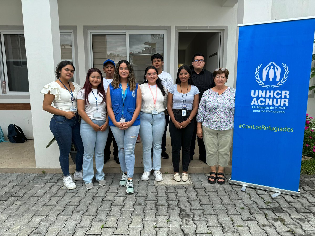 En <a href="/ACNUR_es/">ACNUR, la Agencia de la ONU para los Refugiados</a> 🇬🇹consultar a los grupos y estructuras comunitarias sobre sus necesidades es crucial para generar estrategias de trabajo que impacten positivamente sus realidades. Escuchar a las personas con las que trabajamos nos permite encontrar soluciones duraderas. 💙