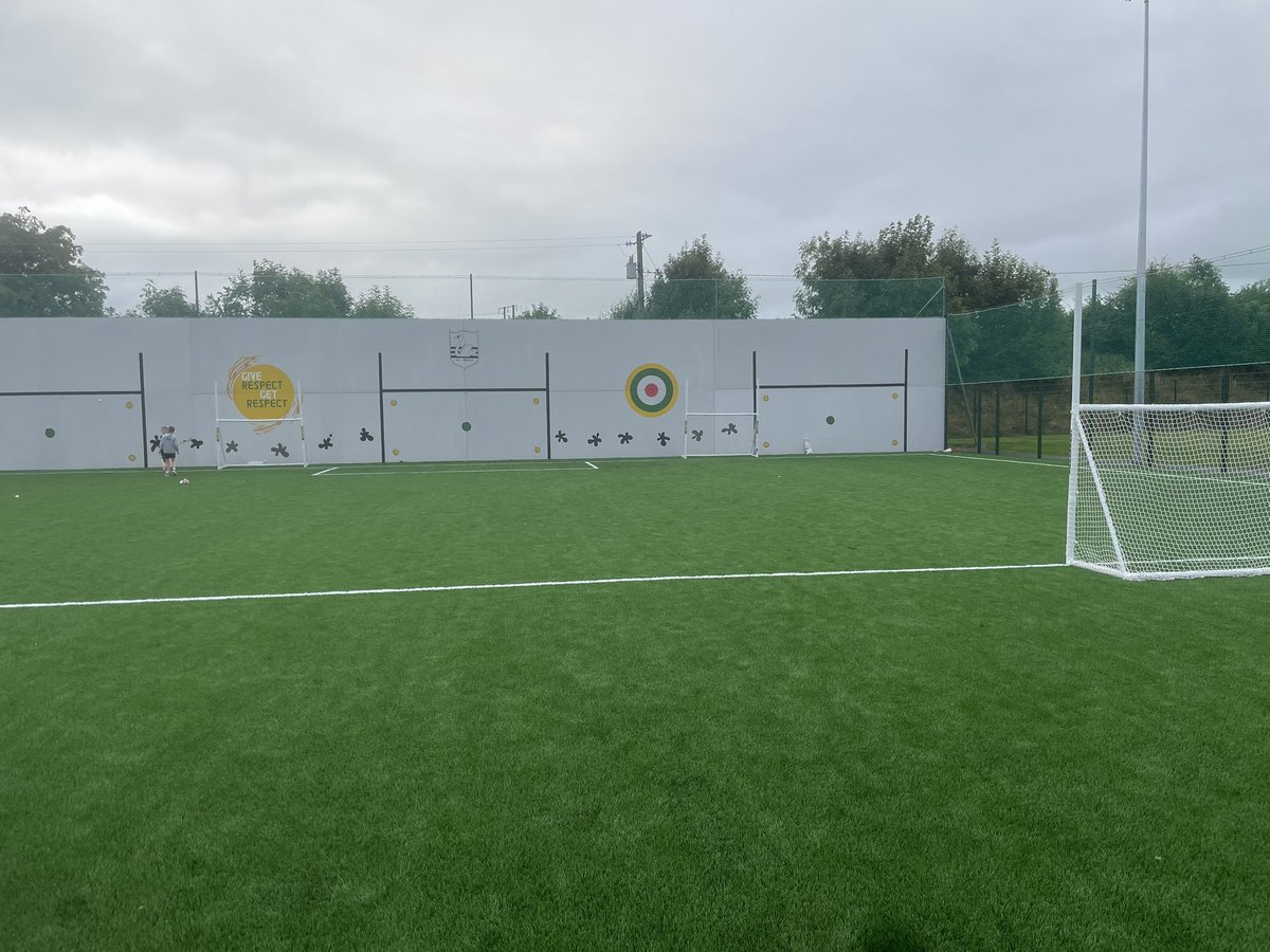 Michael Murphy TD (@cllrmmurphytipp) on Twitter photo Delighted to be at <a href="/CarrickSwanClub/">Carrick Swan GAA Club</a> tonight for the official opening of their new Hurling Wall & All-Weather Pitch.
A massive well done to all involved!
<a href="/officialgaa/">The GAA</a>
<a href="/TippFMSport/">Tipp FM Sport</a>
<a href="/TipperaryGAA/">Tipperary GAA</a>
<a href="/TheNationalist/">The Nationalist</a> Delighted to be at <a href="/CarrickSwanClub/">Carrick Swan GAA Club</a> tonight for the official opening of their new Hurling Wall & All-Weather Pitch.
A massive well done to all involved!
<a href="/officialgaa/">The GAA</a>
<a href="/TippFMSport/">Tipp FM Sport</a>
<a href="/TipperaryGAA/">Tipperary GAA</a>
<a href="/TheNationalist/">The Nationalist</a>