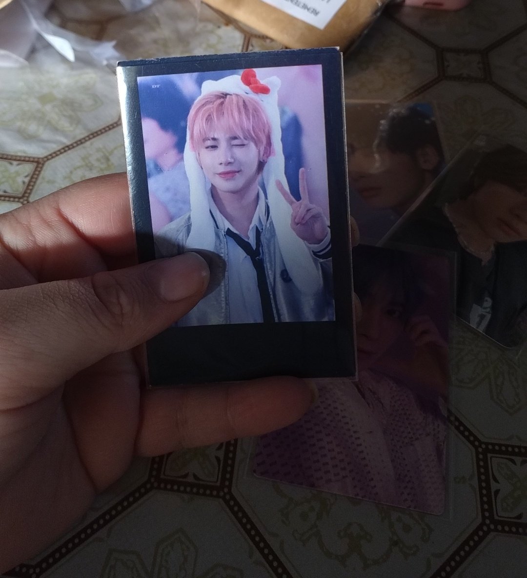 littlefirstkp's tweet photo. Gostaria de fazer um feedback positivo para @505llector que me enviou esses lindos pc, finalmente depois de meses chegou e to muito feliz, obrigado 🫂 pelos brindes eu amei demais Larissa vc me matando aí 😭😭😭😭😭 veio tudo embalado direitinho e bem fechado https://t.co/YiVDv9LBBi