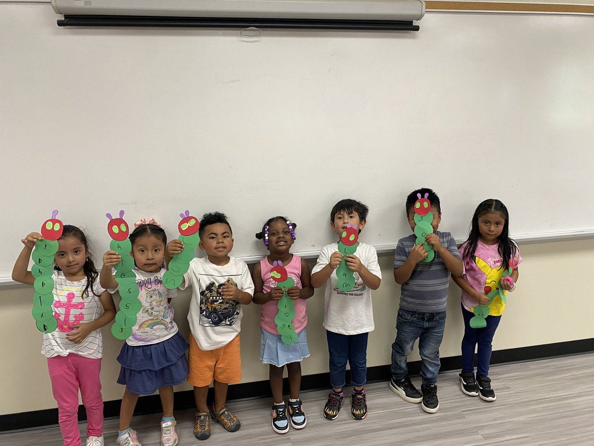 Claudia Lara (@claudia_pernas) on Twitter photo Kindergarten jumpstart was a success! We had several incoming kindergartners come to <a href="/WalterBickettES/">Walter Bickett Elementary School</a> this week and they were greeted by their upcoming teachers as they learned the school and worked on different academic activities. <a href="/AGHoulihan/">Andrew G. Houlihan</a> <a href="/boatcandice/">Candice Boatright</a> <a href="/UCPSNC/">Union County Public Schools</a> <a href="/AlfredLeon04/">Alfred Leon</a> Kindergarten jumpstart was a success! We had several incoming kindergartners come to <a href="/WalterBickettES/">Walter Bickett Elementary School</a> this week and they were greeted by their upcoming teachers as they learned the school and worked on different academic activities. <a href="/AGHoulihan/">Andrew G. Houlihan</a> <a href="/boatcandice/">Candice Boatright</a> <a href="/UCPSNC/">Union County Public Schools</a> <a href="/AlfredLeon04/">Alfred Leon</a>