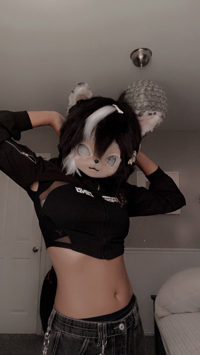 𝚂𝚑𝚎 𝚓𝚞𝚜𝚝 𝚌𝚊𝚖𝚎 𝚒𝚗 𝚝𝚑𝚎 𝚖𝚊𝚒𝚕 𝚊𝚗𝚍 𝚒𝚖 𝚜𝚘 𝚑𝚊𝚙𝚙𝚢!