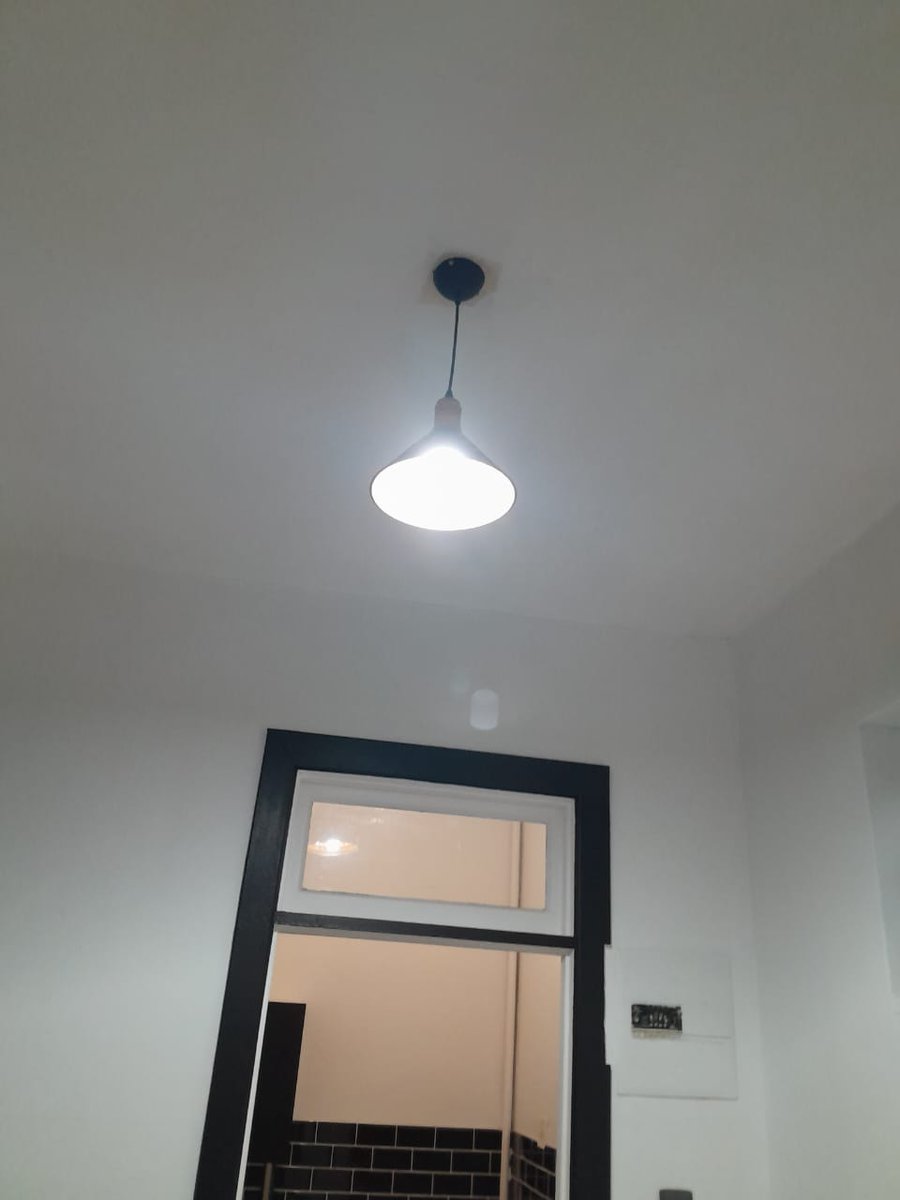 Khanyisile_Prop's tweet photo. Unit 3: Eden Court, Regents Park (Jhb)

The beautiful black &amp; gold ceiling lights were installed.

Only the kitchen light left now.

For the kitchen lights, we have a surprise 4u.

Keep an eye on our social media pages to see the final piece in the puzzle: The Kitchen Lights. https://t.co/uAgHzoCCfn