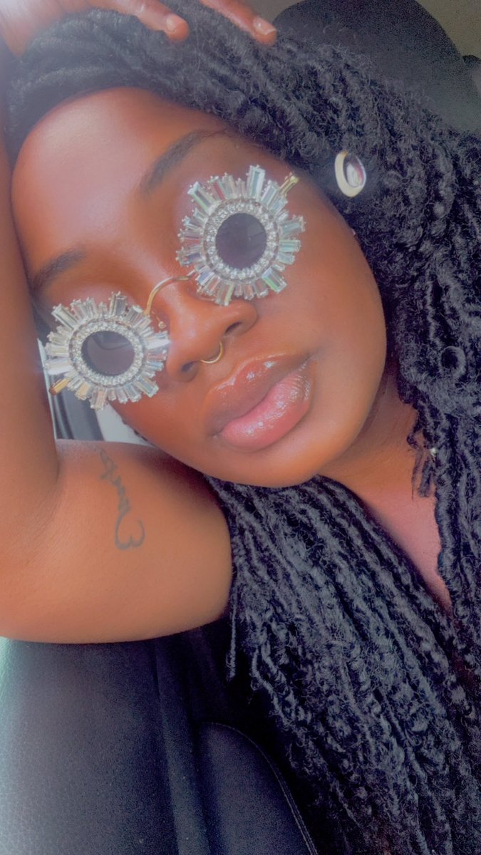 Happy Friday🥰
