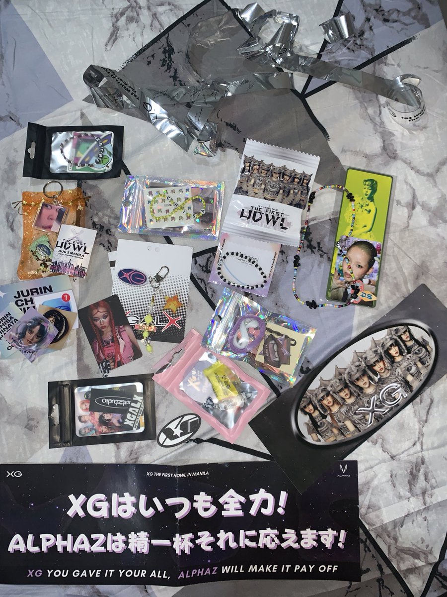 mianhaechingu's tweet photo. The First Howl in Manila con haul! 🐺

#XG #엑스지 
#XG_1stWORLDTOUR
#TheFirstHOWLinManila #ThefirstHOWL https://t.co/MQZvzyeIge