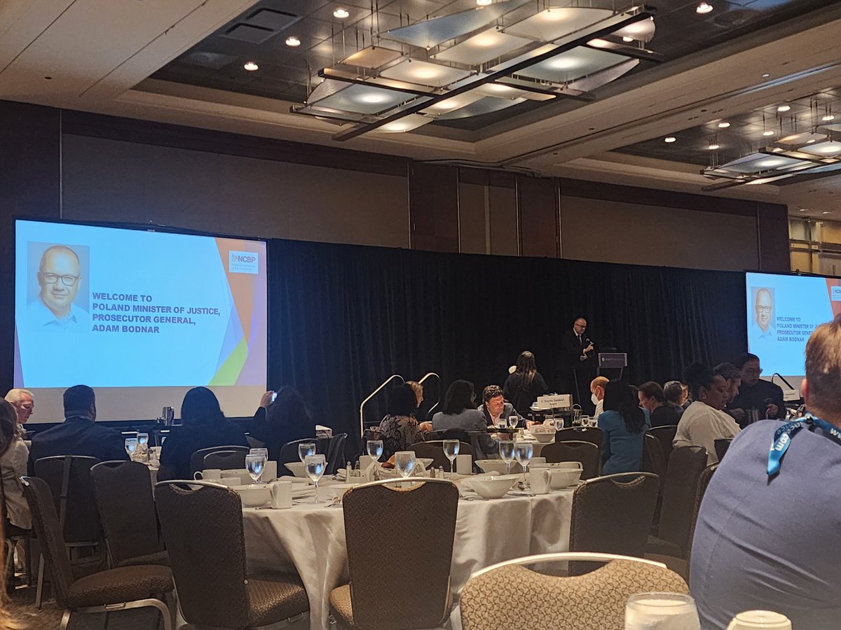 This afternoon, at the National Conference of Bar Presidents in Chicago, Poland’s Minister of Justice, Prosecutor General Adam Bodnar, spoke on the rule-of-law in Poland.  Prosecutor General Bodnar is in charge of Poland’s nearly 6,000 prosecutors.