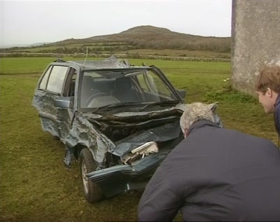 RandomTedQuotes's tweet image. "No! We can't give that away as a prize". 🤔🔧

#FatherTed