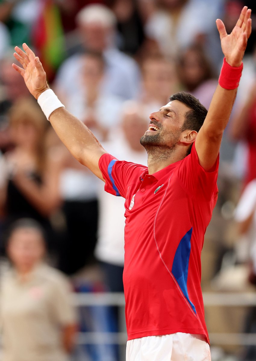 juegosolimpicos's tweet photo. ¡ALCARAZ Y DJOKOVIC JUGARÁN LA FINAL! 🎉🎇

Se viene un partido de alto vuelo en la definición del tenis en @Paris2024. 💥

¿Quién ganará la medalla de #oro? 

#JuegosOlímpicos #Paris2024 https://t.co/Gv3MIT5ObR