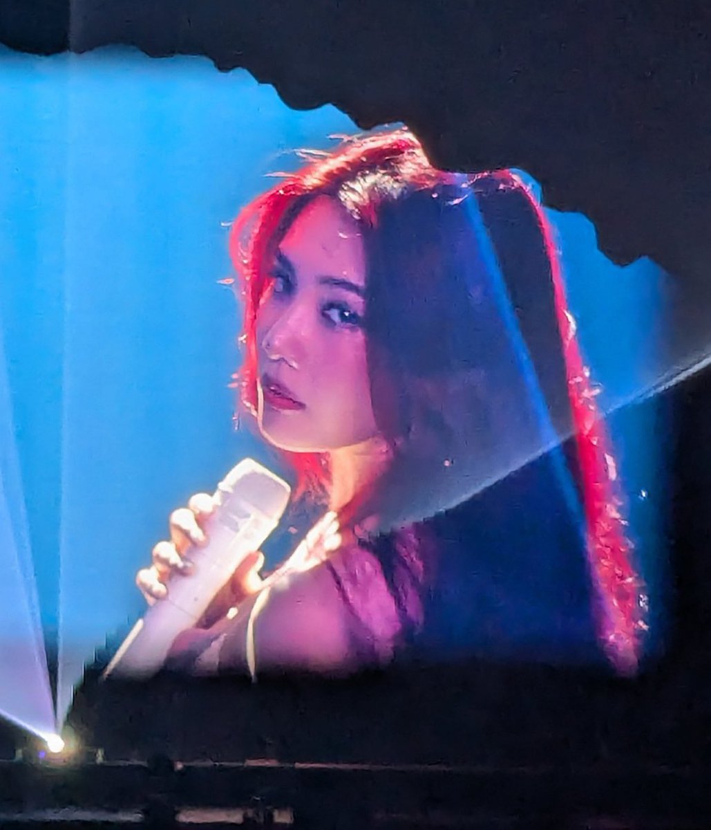 joypics's tweet photo. DAMN JOY https://t.co/KREIXNyYMA