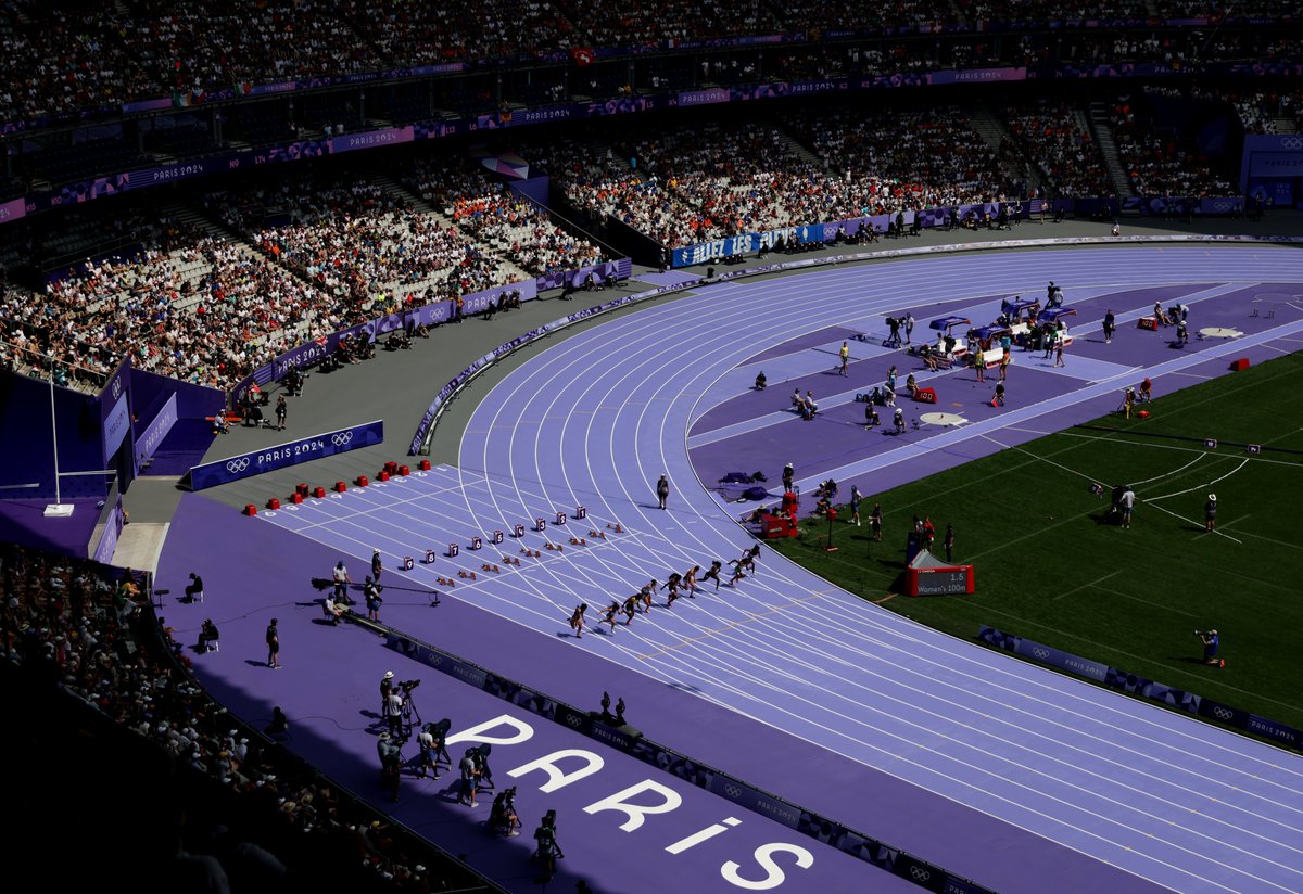 juegosolimpicos's tweet image. La pista púrpura de @Paris2024 💜

¡Comenzó el atletismo en los #JuegosOlímpicos!