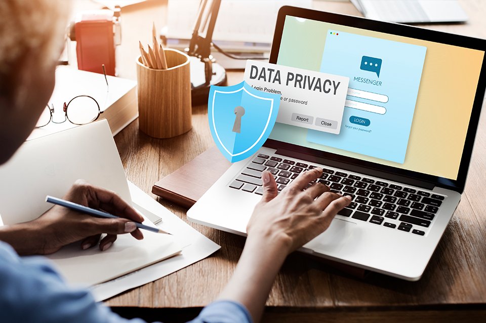 techdemocracy's tweet photo. As the importance of IT continues, educational institutions increasingly rely on technology for their operations and academic delivery. #StudentData #IAMsolutions #CyberDefense #digitalidentitysolutions #AI #risks #useridentities #TechDemocracy
https://t.co/8mJESKBxIP https://t.co/RKFP1TZG0T