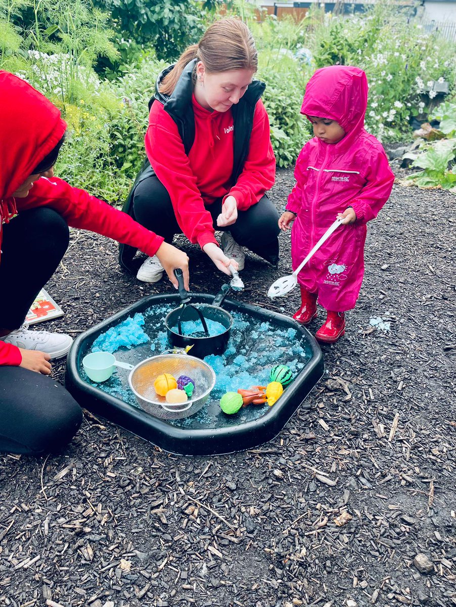 CourtneyPEEK tweet media