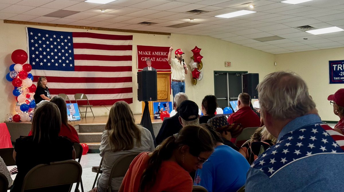 StanGerdesforTX's tweet photo. The great Republicans of Burleson County are fired up and ready to elect President Donald J. Trump in November! The stakes have never been higher. Let's MAKE AMERICA GREAT ONCE AGAIN! 🇺🇸 #MAGA #Txlege https://t.co/217XySQ7l3