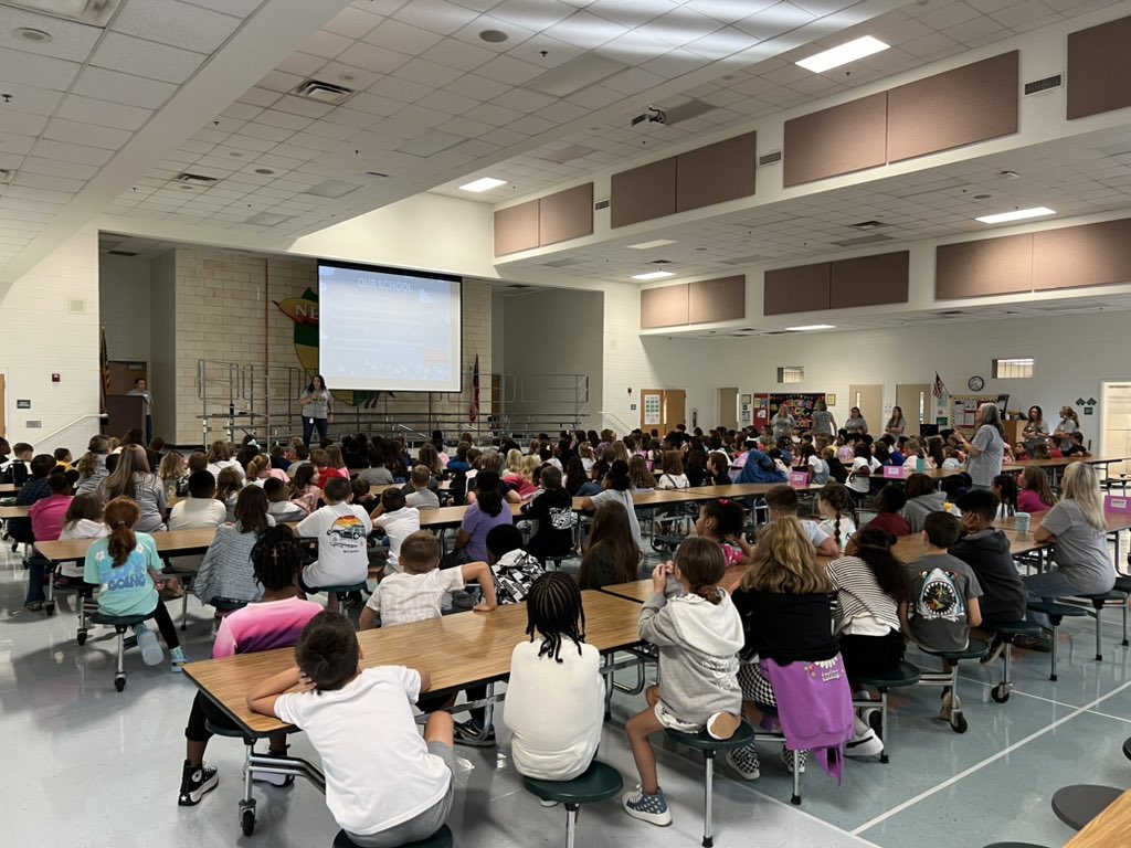 Sarah_H_Johnson's tweet photo. Our bright Knights completed town halls this morning going over everything NHE! #championsforkids @NHE_HCS @MickiFoster @AprilB20604 https://t.co/9k07X70ctb