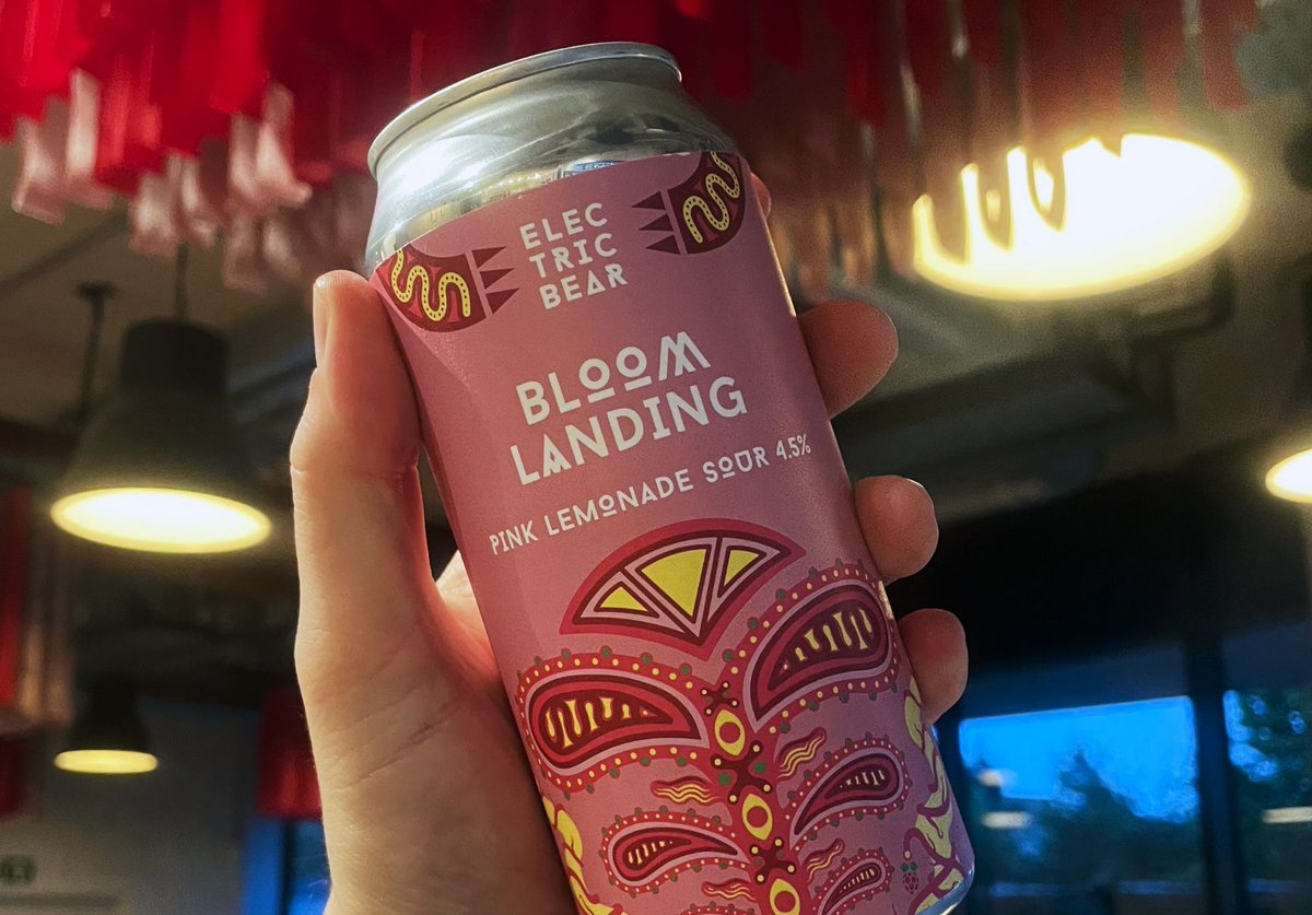 Friday, sun's out, drinks are in ☀️. Back at Cassia from 5:30pm today with craft beer, cider, wine + spritz! 🍻