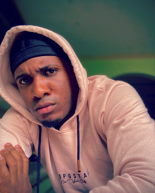 It&rsquo;s friday https://t.co/WOW2Ya78Zr<a href="/tag/follow"class="tags"><span>#follow</span></a><a href="/tag/rt"class="tags"><span>#rt</span></a>