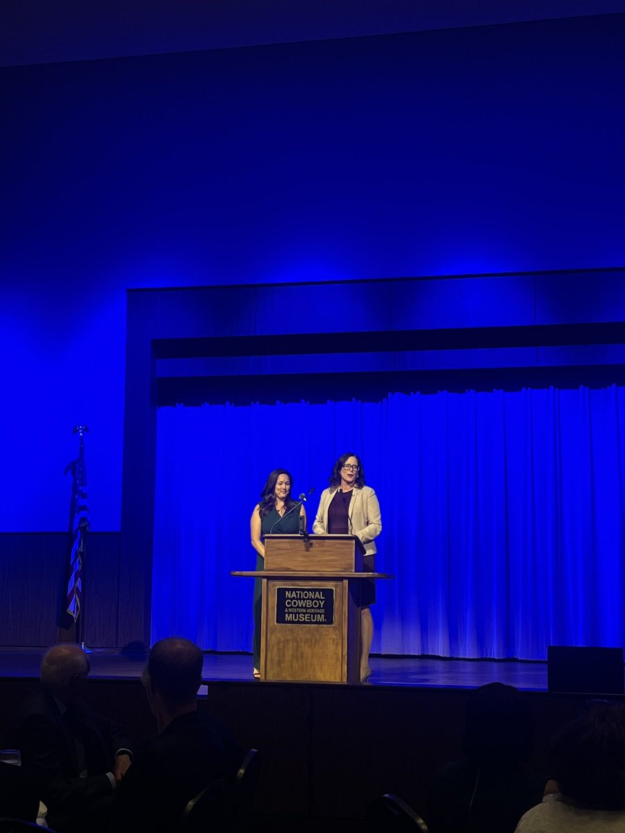 OKSenateDemsCC's tweet photo. Leader Kay Floyd and Leader-Elect Julia Kirt spoke at an event benefiting Oklahoma’s down ballot candidates across the state. Kentucky Governor Andy Beshear visited to remind us we can win big in states like Oklahoma and Kentucky. #RunEverywhere #RunToWin https://t.co/EhUAAaPURb