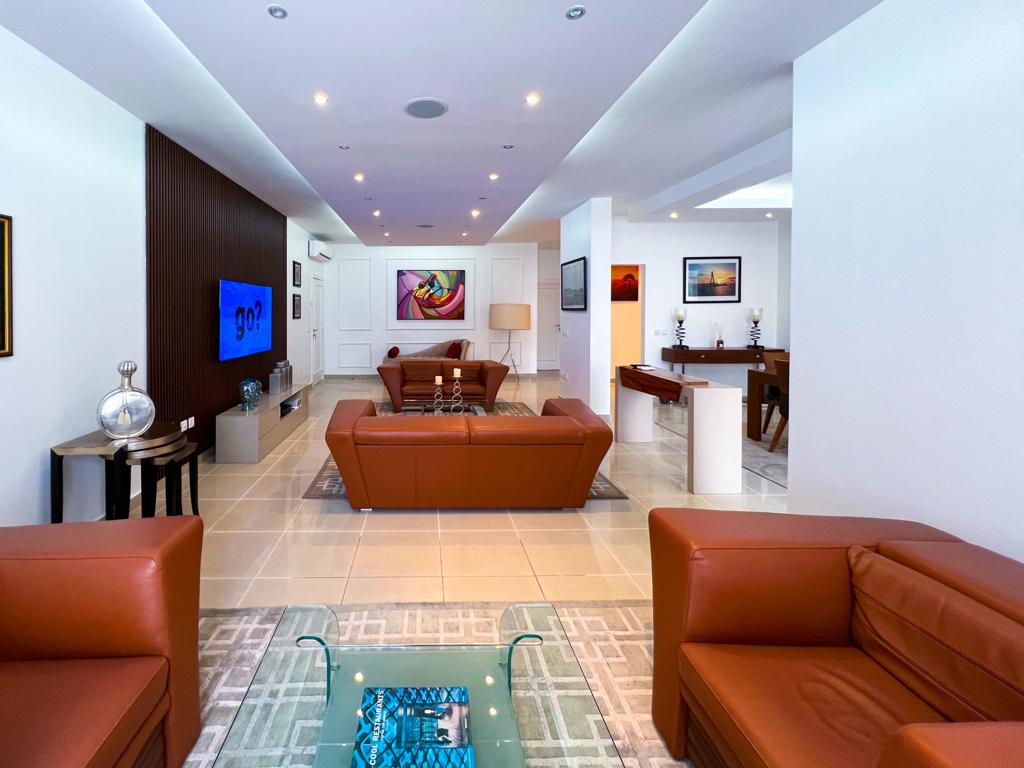 davee2000's tweet image. Luxury short stay apartments at Ikoyi Lagos. Send a DM and request for booking