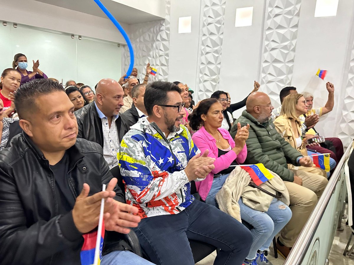 Consejo Legislativo de Miranda tweet media